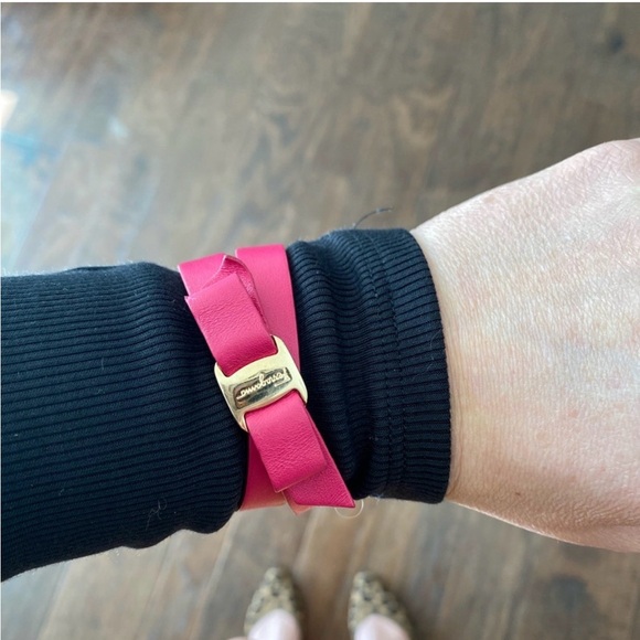 Salvatore Ferragamo Jewelry - Salvatore Ferragamo Barbie pink leather double wrap bow bracelet